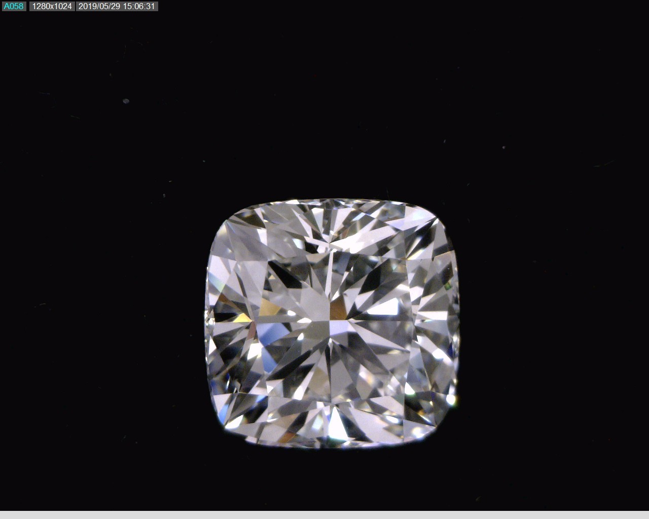 Cushion 2.03 Carat G Color VS2 Clarity For Sale