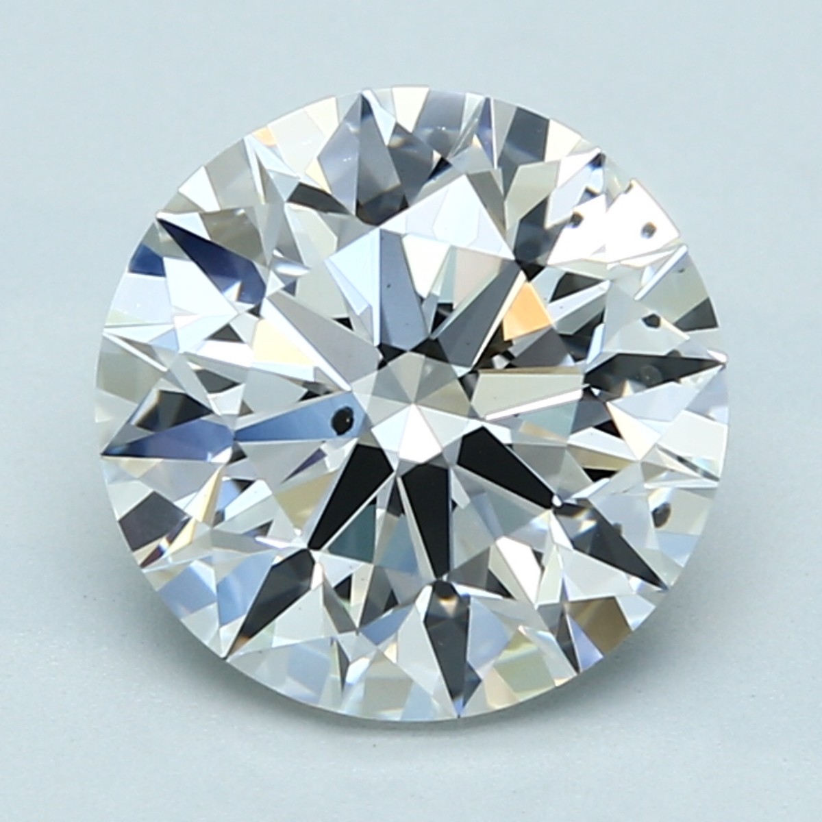 Round 3.27 Carat F Color SI1 Clarity For Sale
