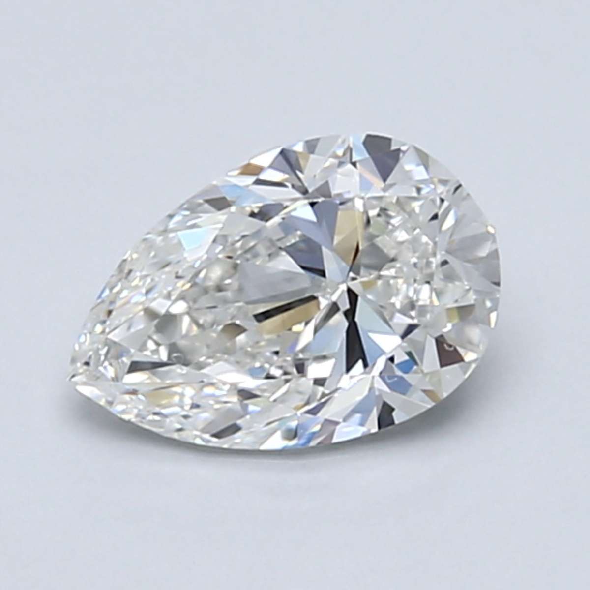 Pear 1.0 Carat G Color VS2 Clarity For Sale