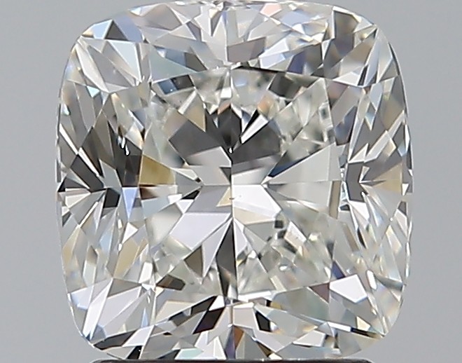 Cushion 1.9 Carat G Color VS2 Clarity For Sale