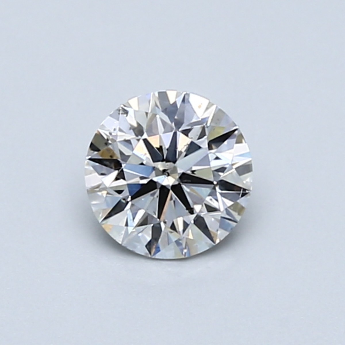 Round 0.58 Carat G Color SI1 Clarity For Sale