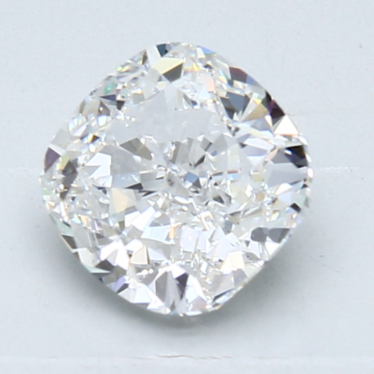 Cushion 1.67 Carat G Color VS2 Clarity For Sale